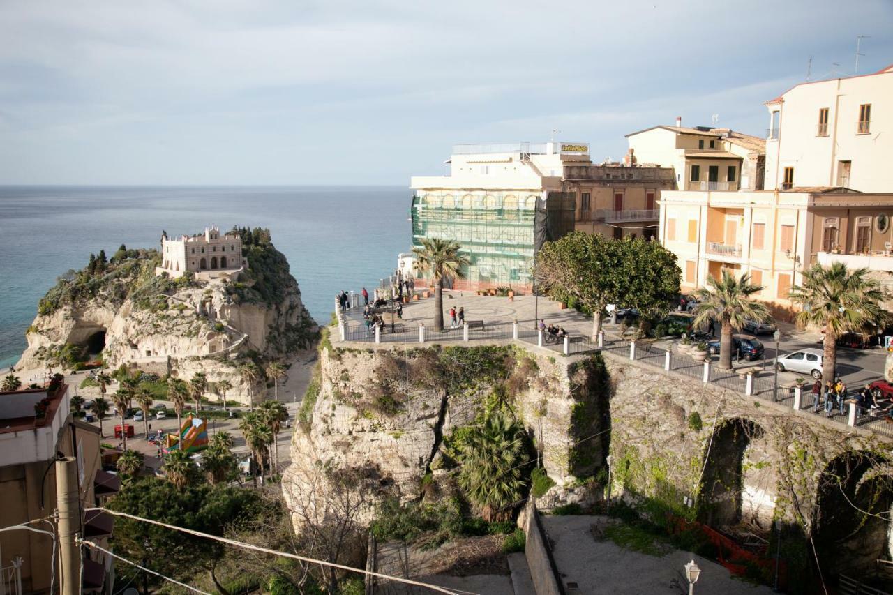 Lo Splendore Del Borgo Tropea Bagian luar foto